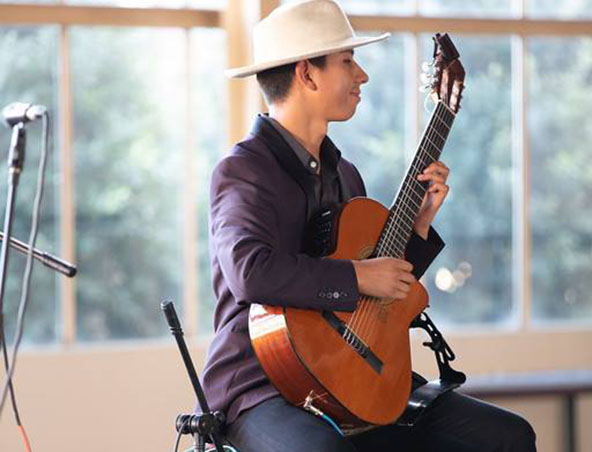 Melbourne Classical Guitarist